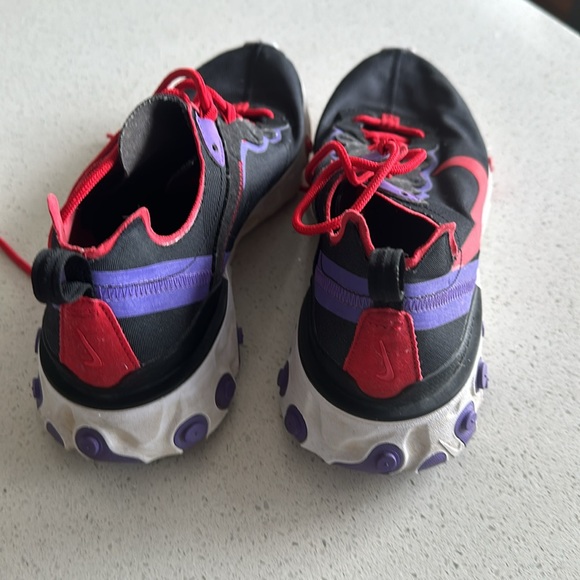 NIKE REACT - Picture 4 of 4